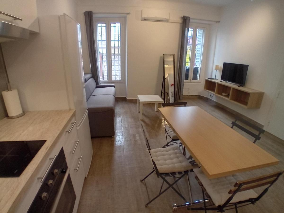 11 Rue Vauban Apartment Antibes Exterior photo
